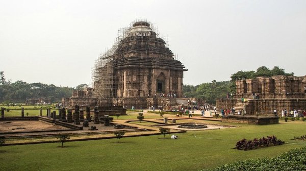 Konark Sun Temple Tour – Book with a Trusted Tour and Travel Agency in Puri
